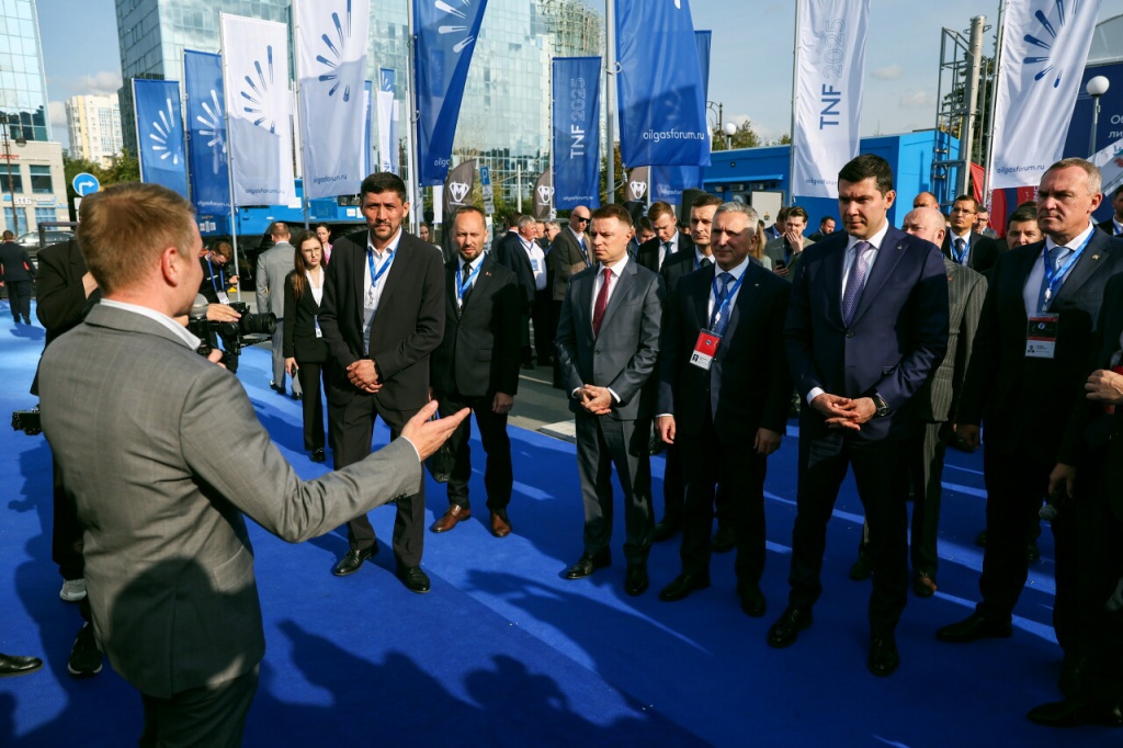 Генератор на выставке TNF 2025