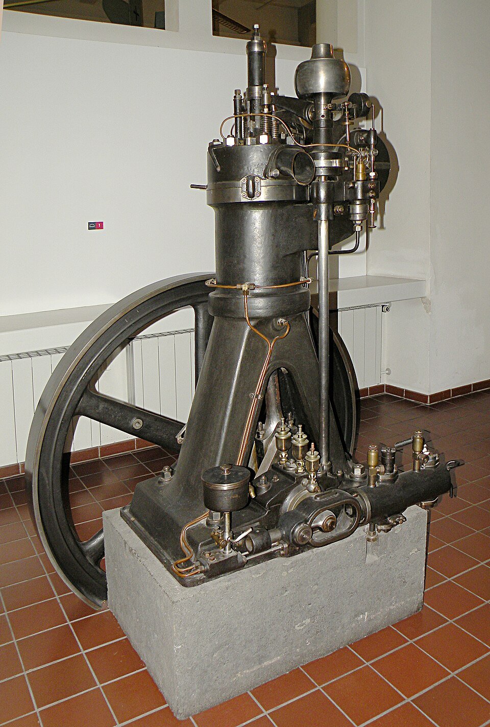 Первый двигатель Рудольфа Дизеля, 1897